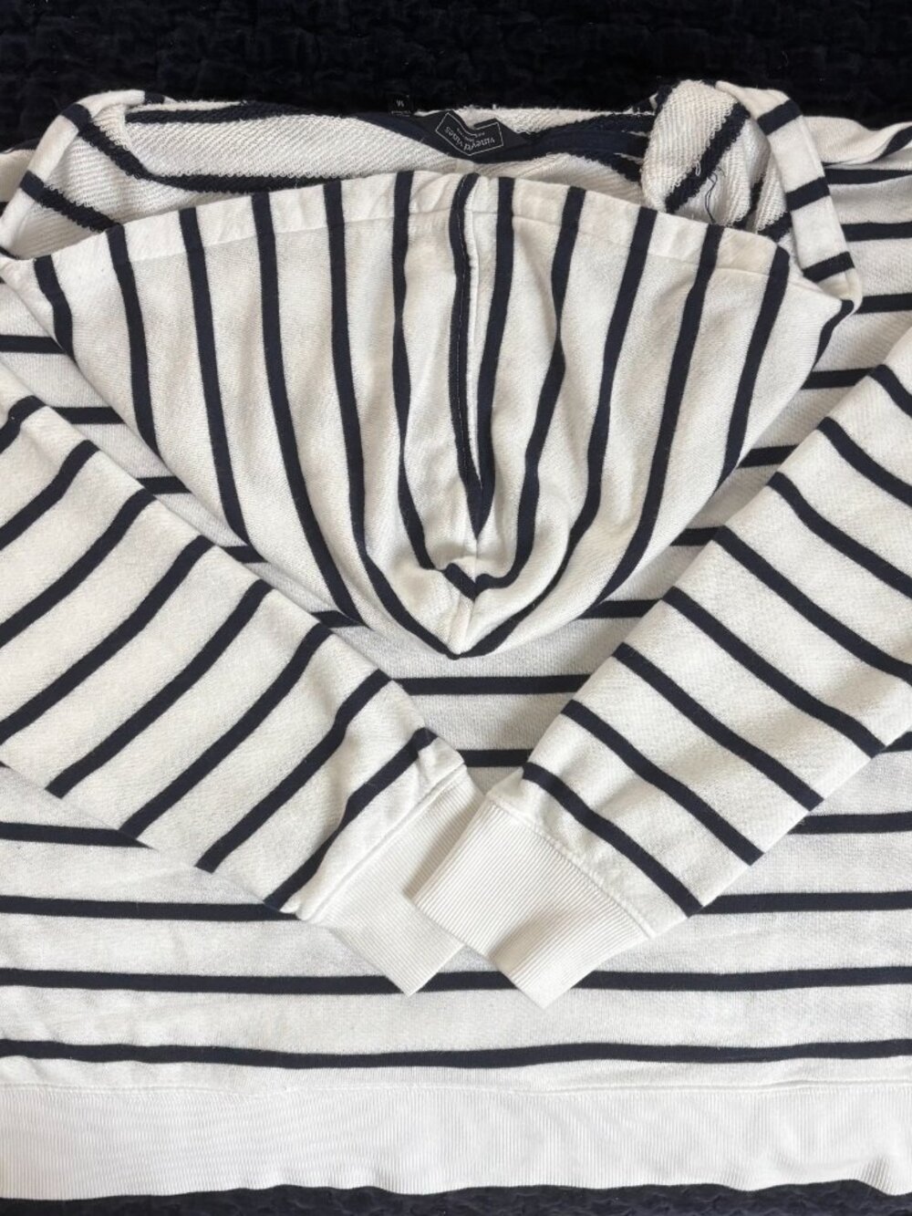 2 pc Beachy Terry Set White/Navy Stripe - Vineyard Vines - Picture 6 of 9